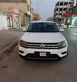 فولكسفاغن تاوس